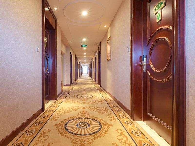 Vienna Hotel Guangzhou Shiling ภายนอก รูปภาพ